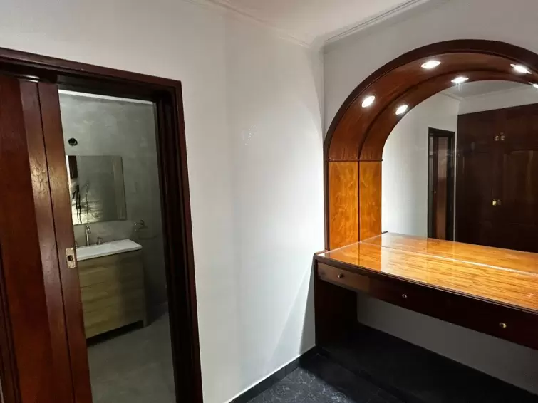 EN VENTA CASA CENTRICA